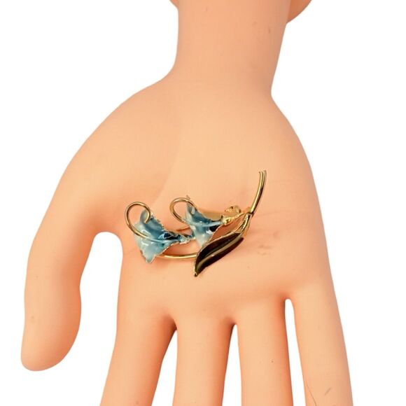 Blue Calla Lily Flower Brooch Pin 1.75" Gold Tone Enamel Cottagecore - Picture 7 of 9